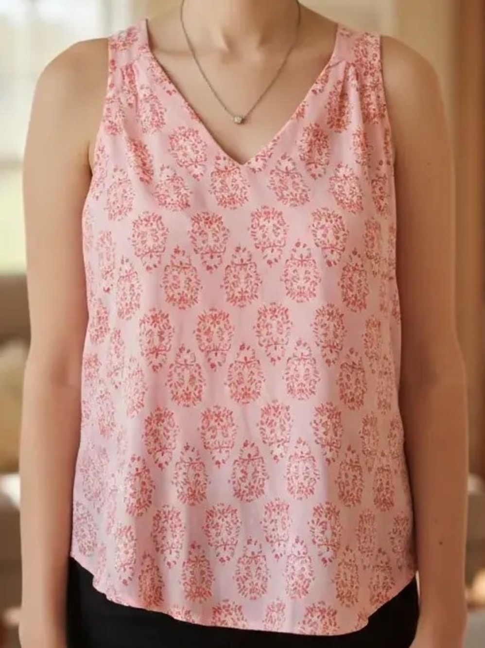 Old Navy Pink Printed V-Neck Camisole